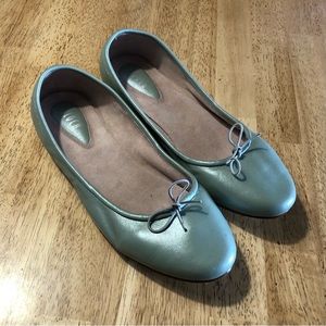 BLOCH Leather Ballet Flats - Size 39.5 (US Size 9)